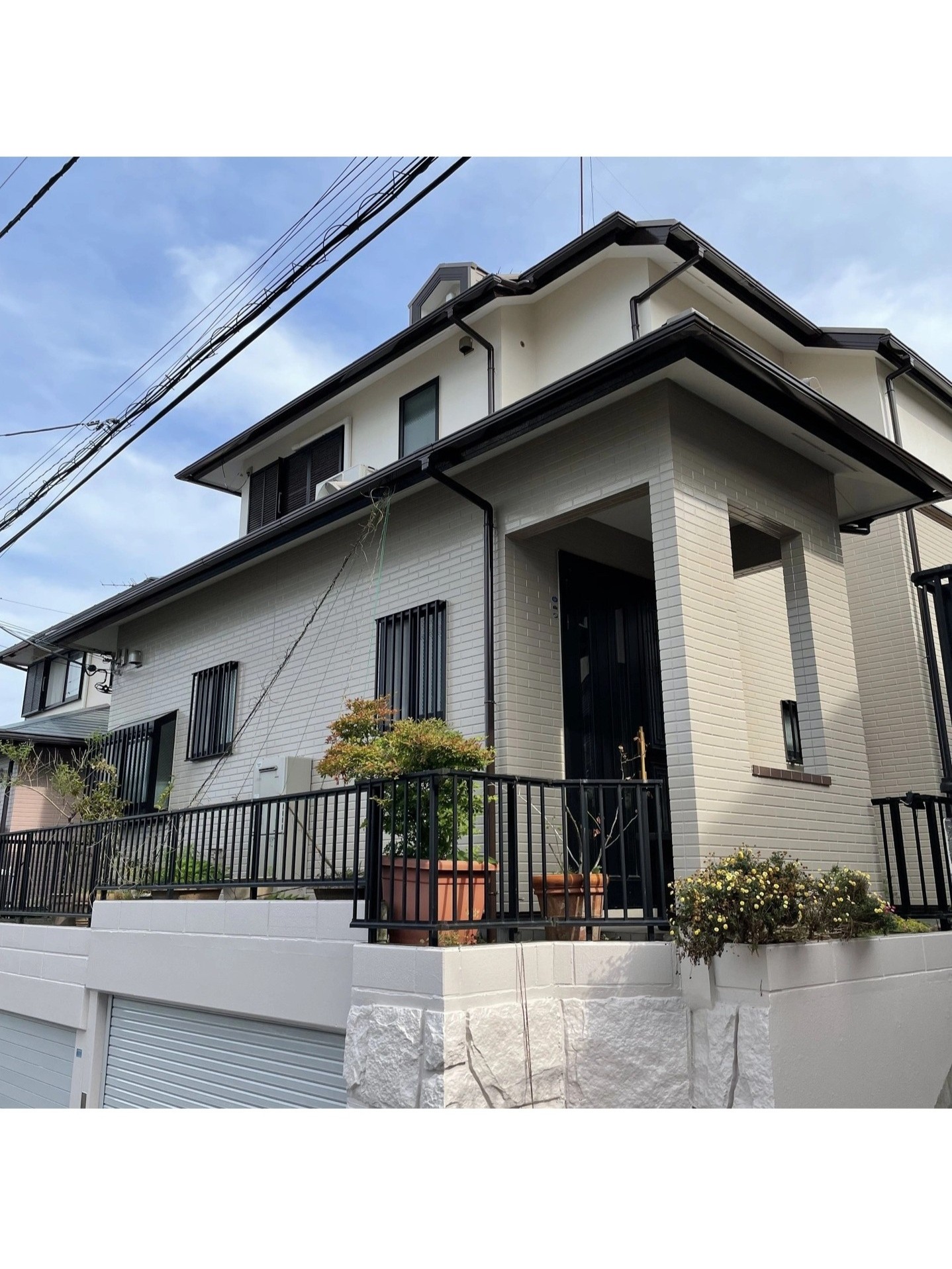 横浜市港南区 I様邸の屋根及び外壁塗装工事が完了しました！