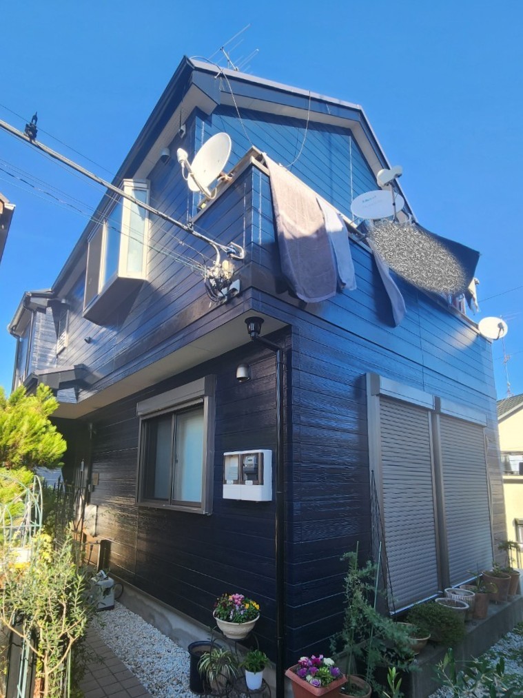 横浜市旭区 M様邸の屋根及び外壁塗装工事が完了しました！