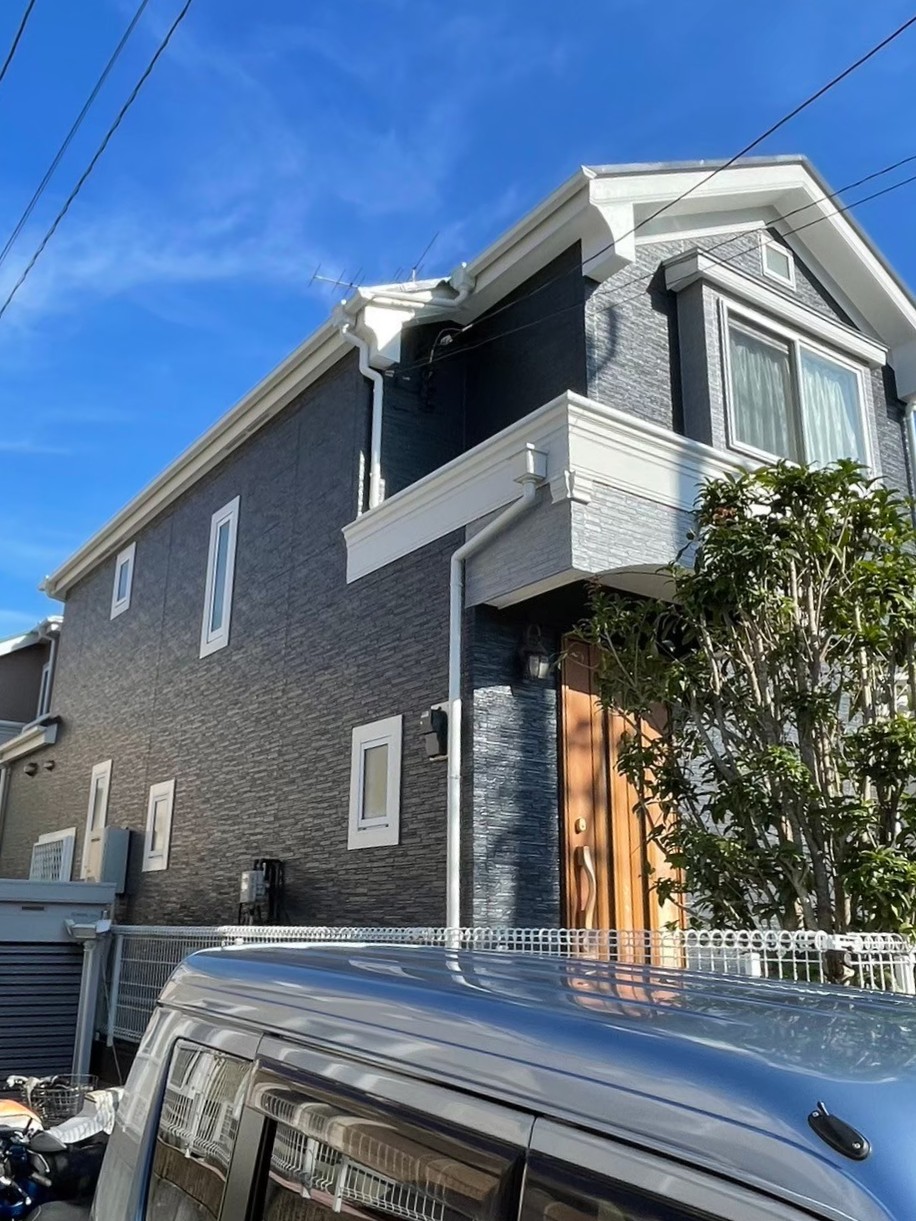 横浜市戸塚区 I様邸の屋根及び外壁塗装工事が完了しました!