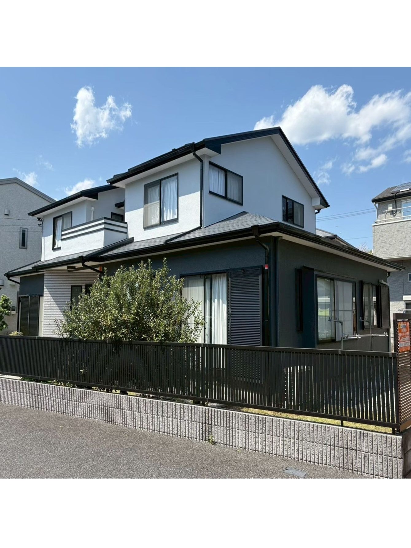 横浜市戸塚区 屋根及び外壁塗装工事が完了しました！