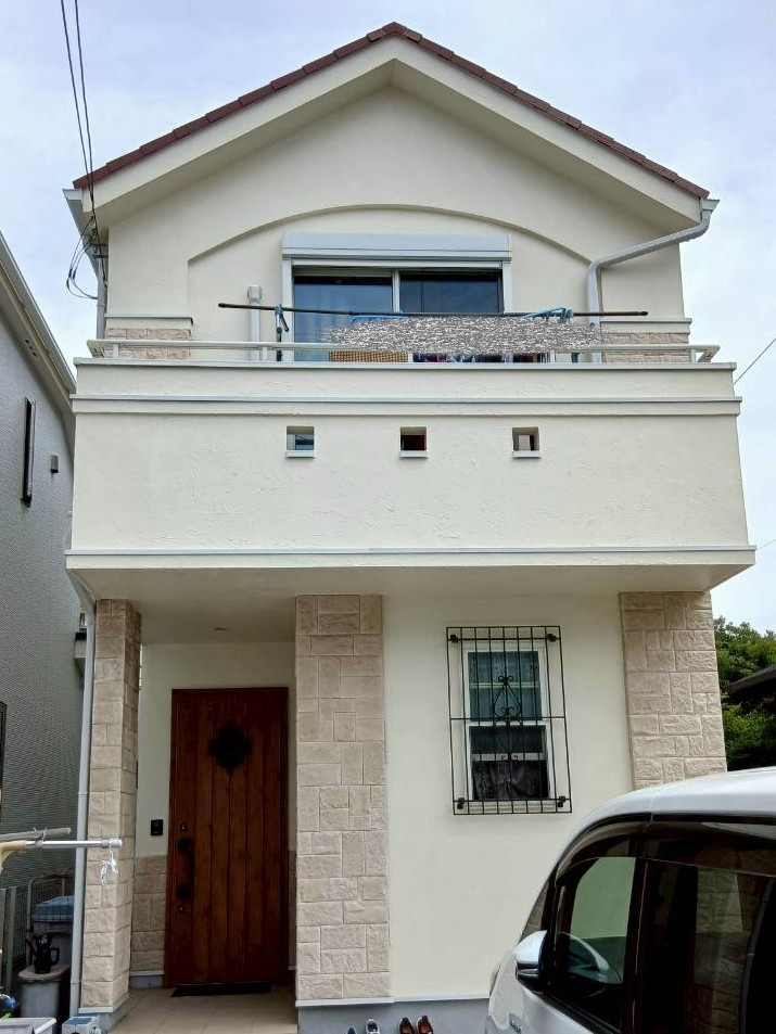 横浜市戸塚区 屋根及び外壁塗装工事が完了しました！