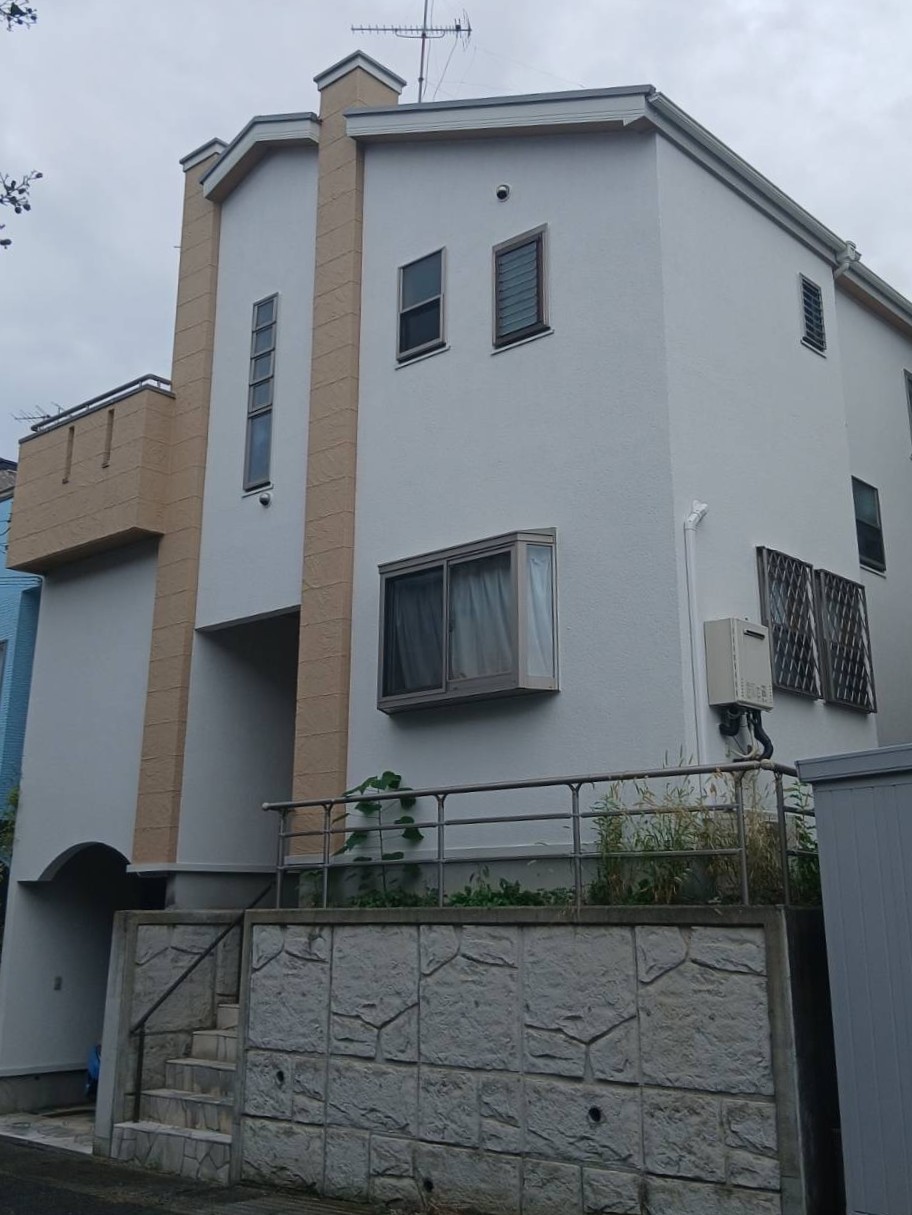 横浜市旭区 屋根及び外壁塗装工事が完了しました！