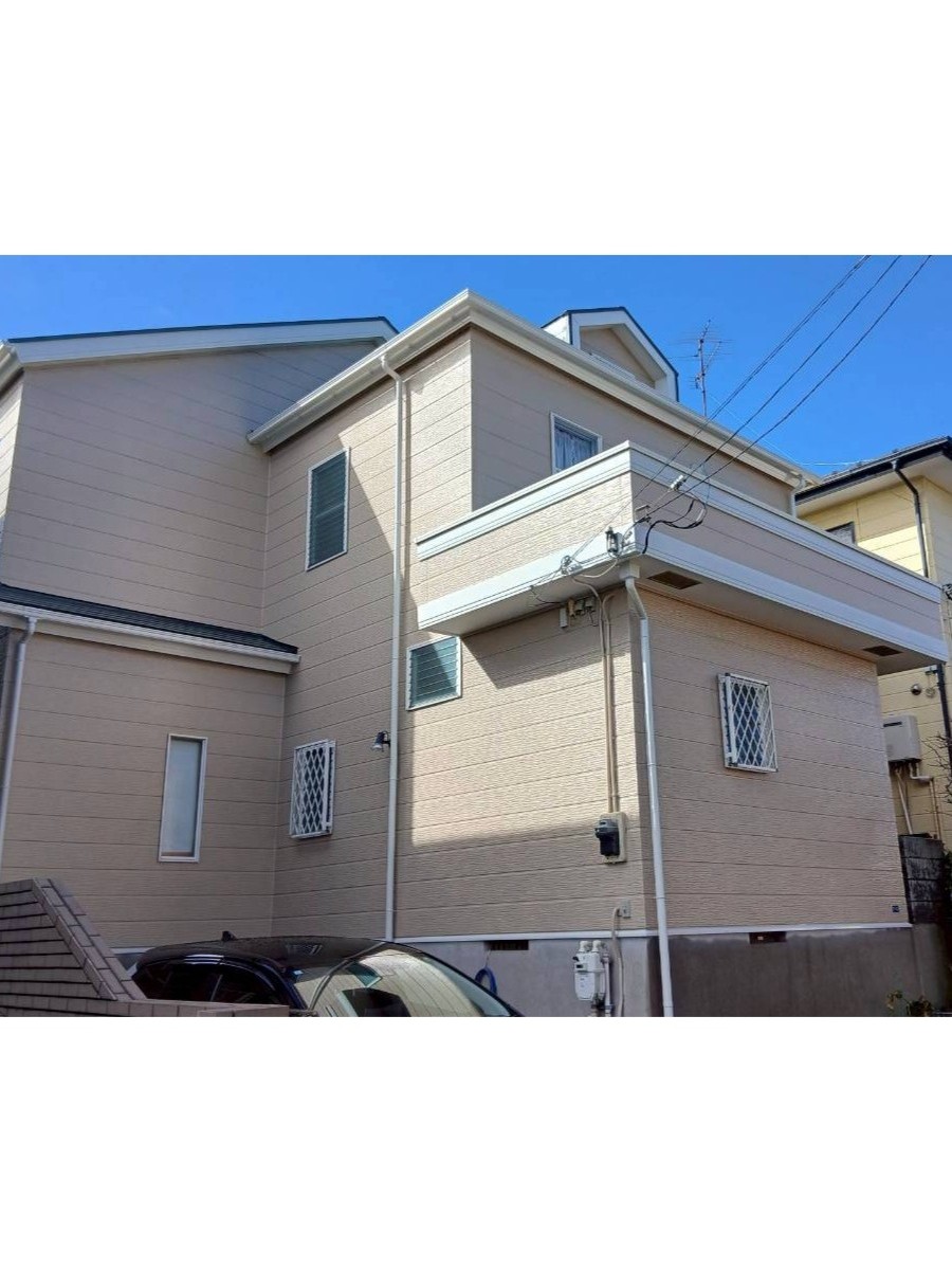 横浜市旭区 冨山様邸の屋根及び外壁塗装工事が完了しました！