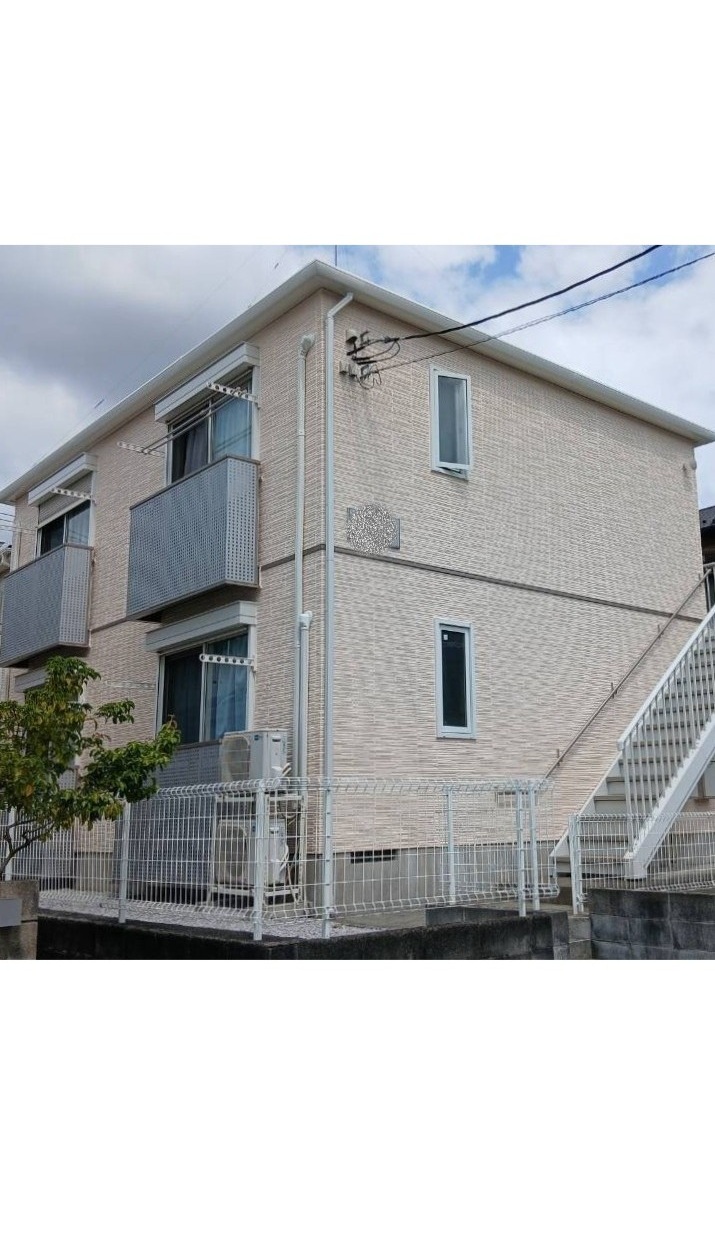 横浜市戸塚区 アパートの屋根及び外壁塗装工事が完了しました!